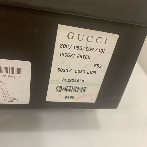 GUCCI Purple Velvet Heels with Gold Buckle Size 10 - Picture 11 of 11